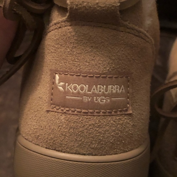 Koolaburra by Ugg SHAZI tan short boot 10 women tie back - Picture 4 of 6